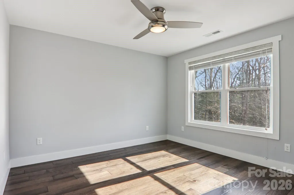 98 Hamilton Woods Lane Etowah NC 28729