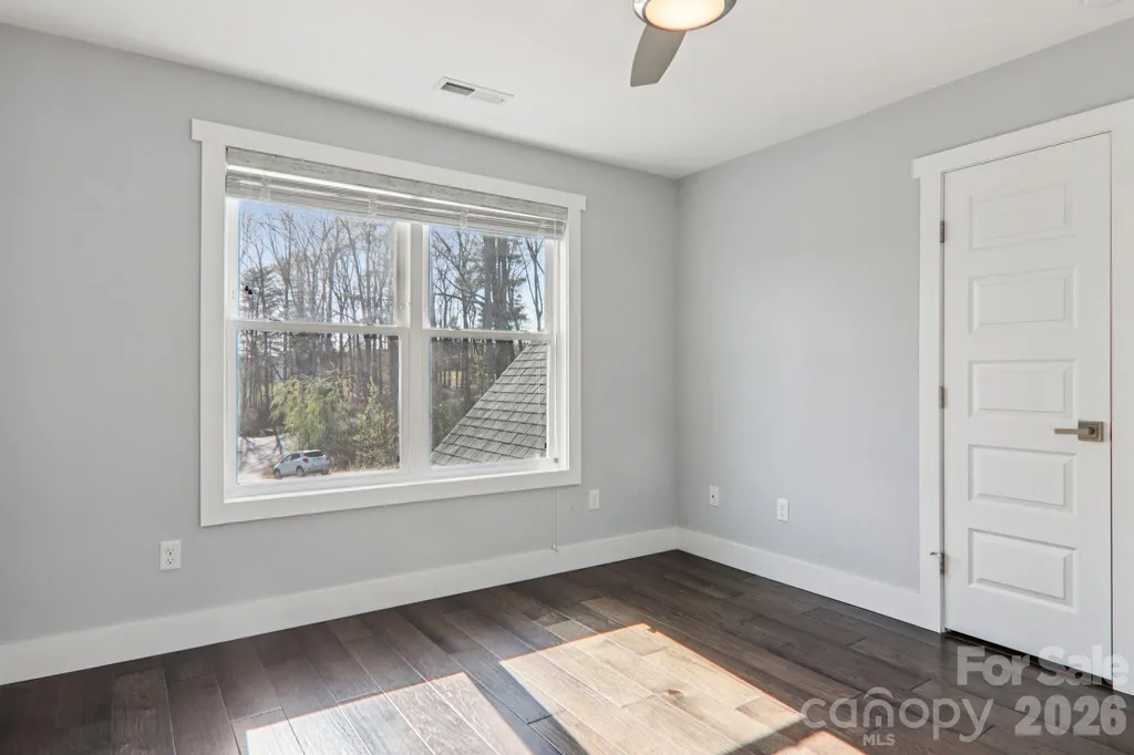 98 Hamilton Woods Lane Etowah NC 28729