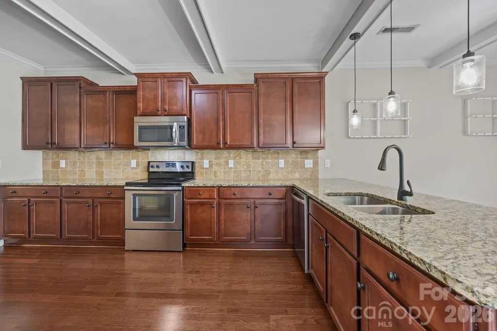 103 Hedgewood Drive Mooresville NC 28115
