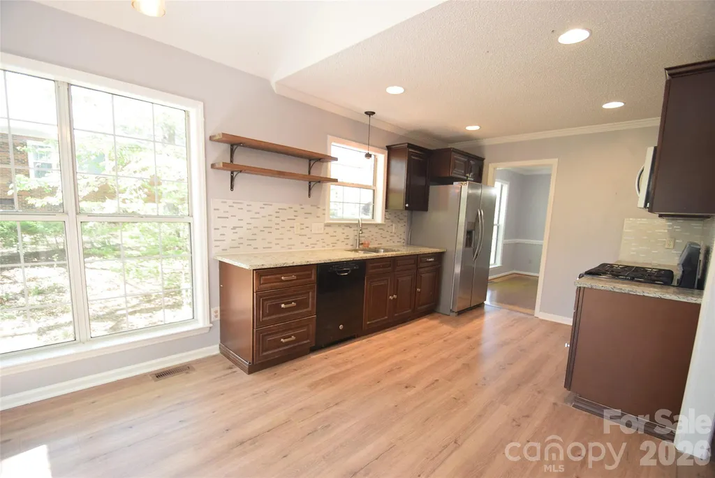 2336 Mill House Lane Matthews NC 28104