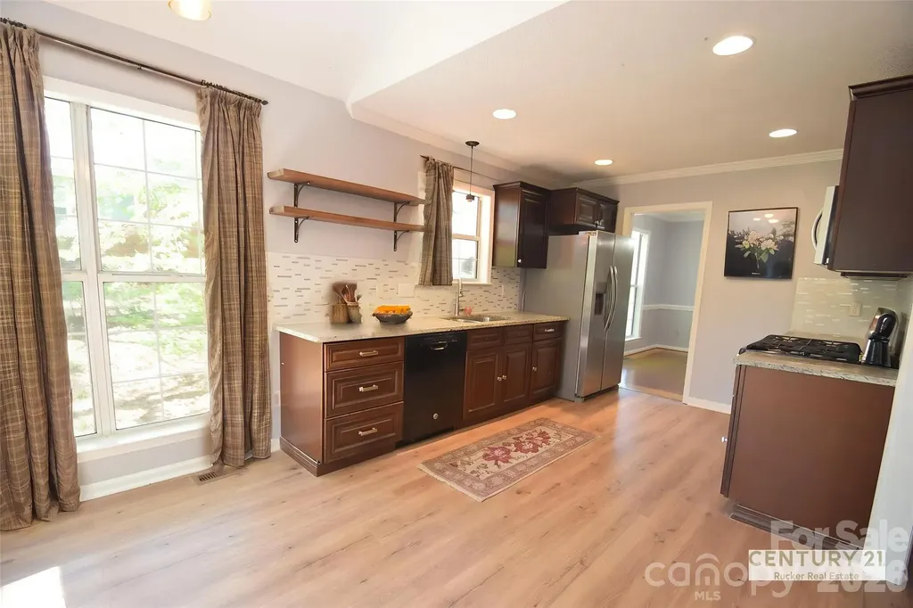 2336 Mill House Lane Matthews NC 28104