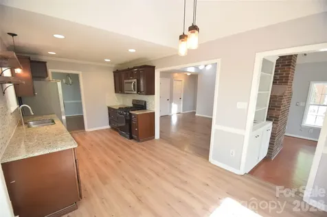 2336 Mill House Lane Matthews NC 28104