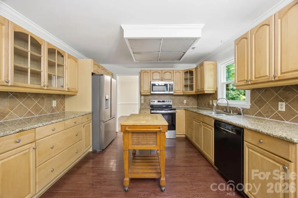 2011 Windlock Drive Charlotte NC 28270