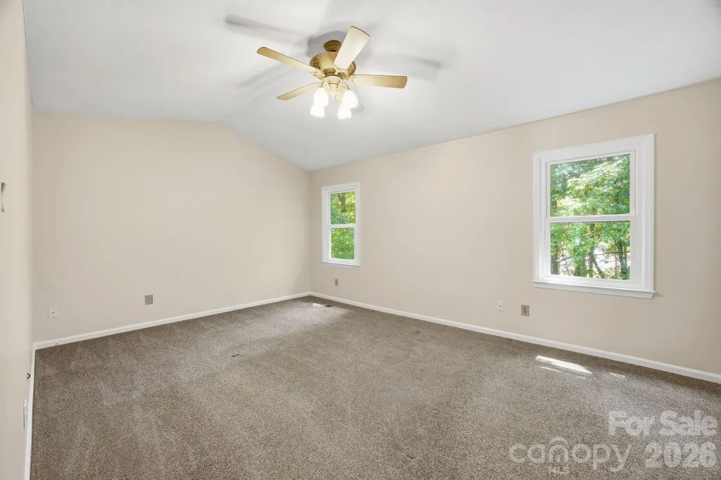 2011 Windlock Drive Charlotte NC 28270