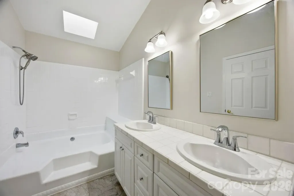 2011 Windlock Drive Charlotte NC 28270