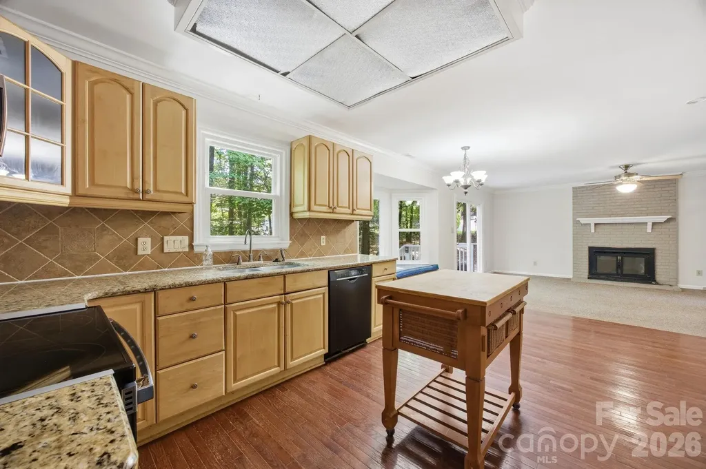 2011 Windlock Drive Charlotte NC 28270