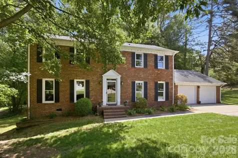 2011 Windlock Drive Charlotte NC 28270