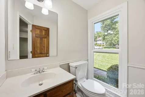 2011 Windlock Drive Charlotte NC 28270
