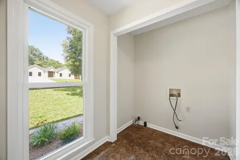 2011 Windlock Drive Charlotte NC 28270