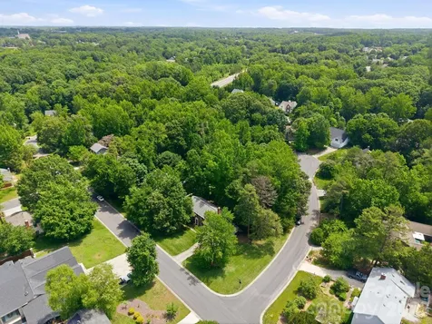2011 Windlock Drive Charlotte NC 28270