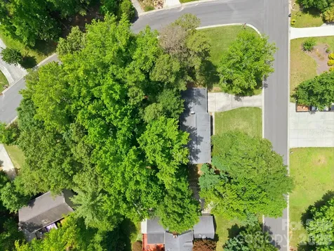2011 Windlock Drive Charlotte NC 28270