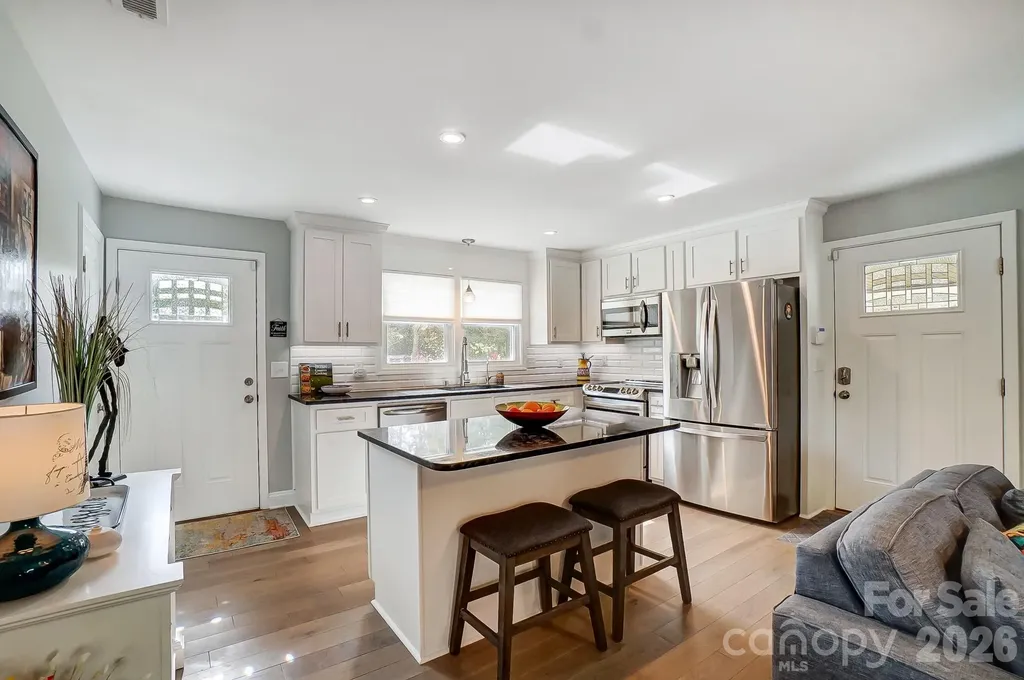 9542 Riviera Drive Sherrills Ford NC 28673