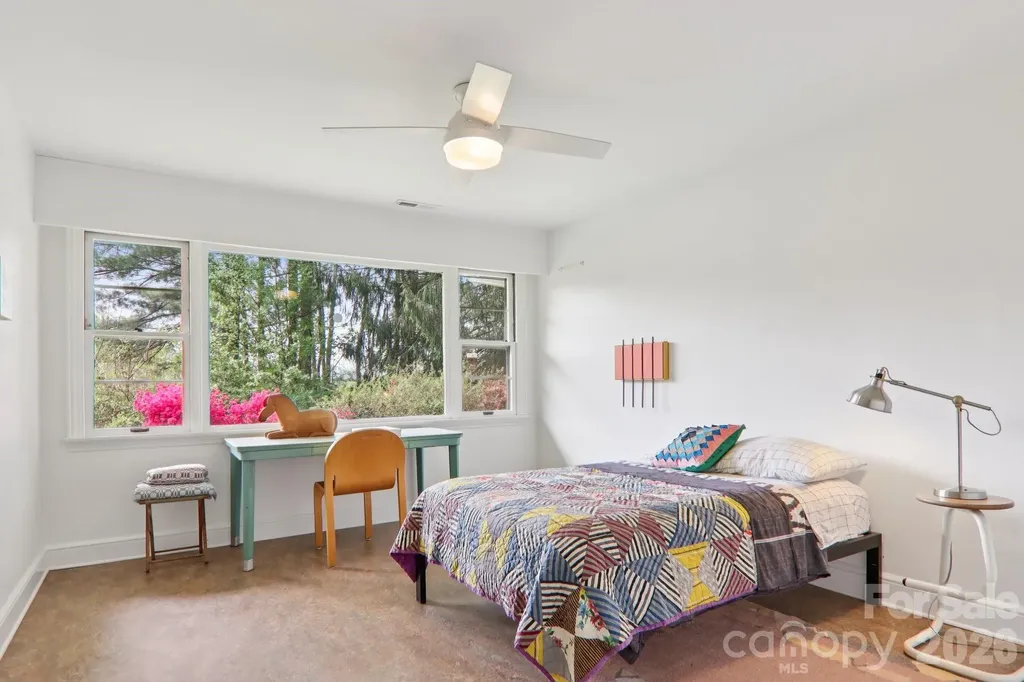 80 Sunset Drive Marshall NC 28753