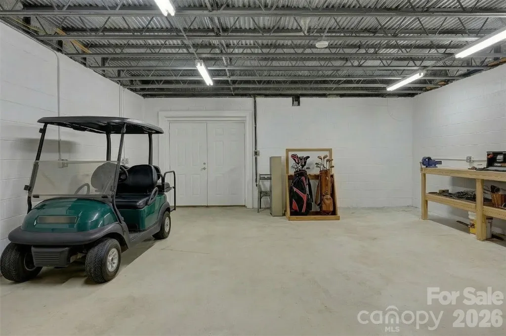 109 Chattooga Run Hendersonville NC 28739