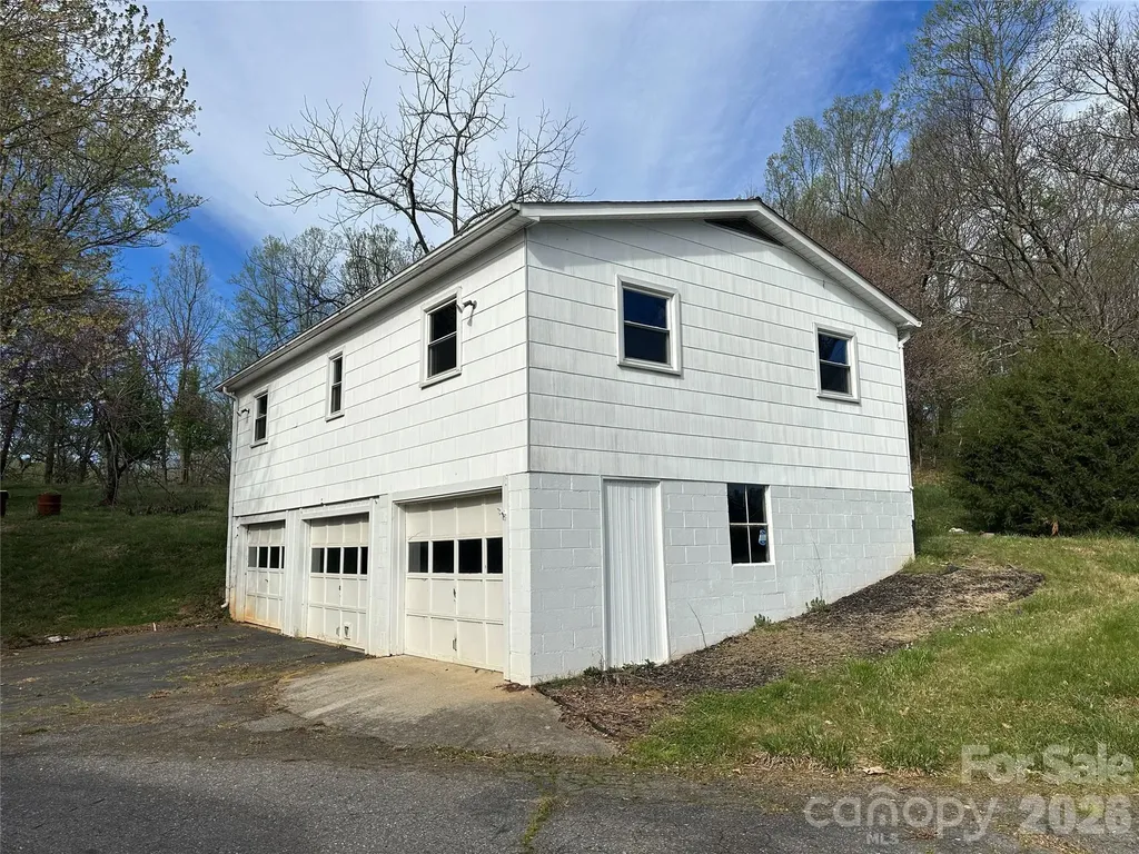 3716 Statesville Road North Wilkesboro NC 28659