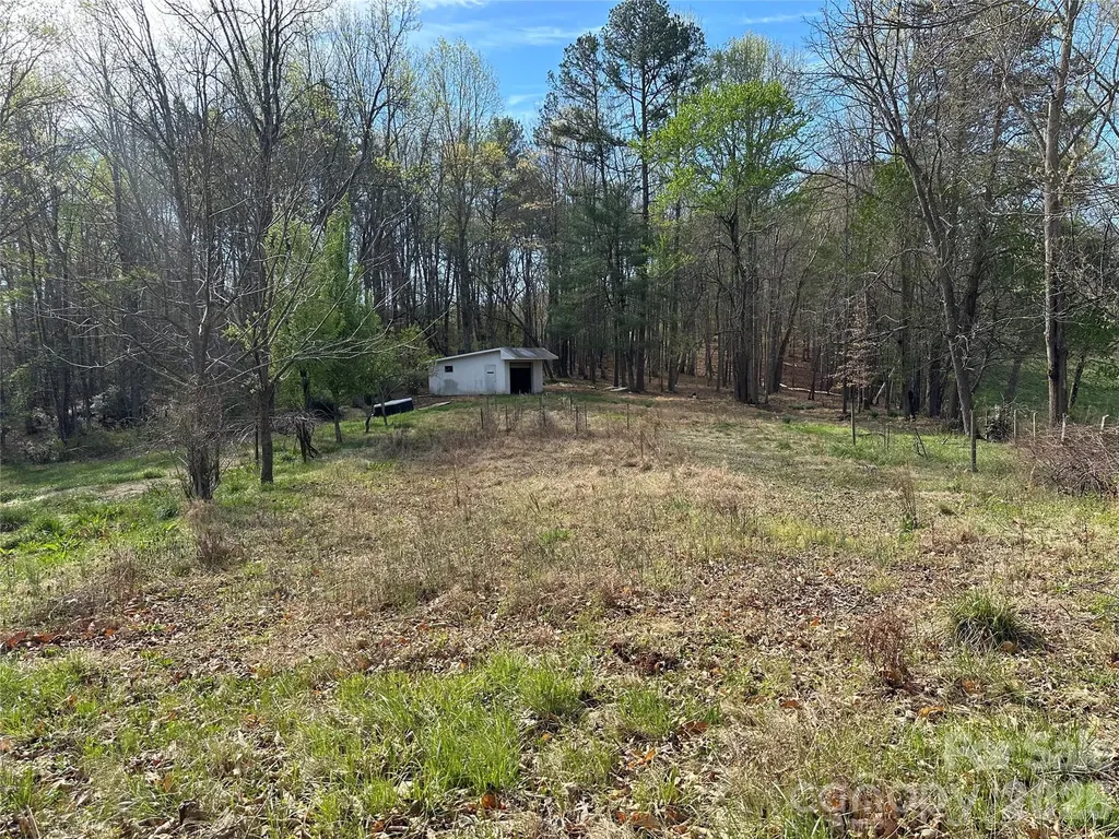 3716 Statesville Road North Wilkesboro NC 28659