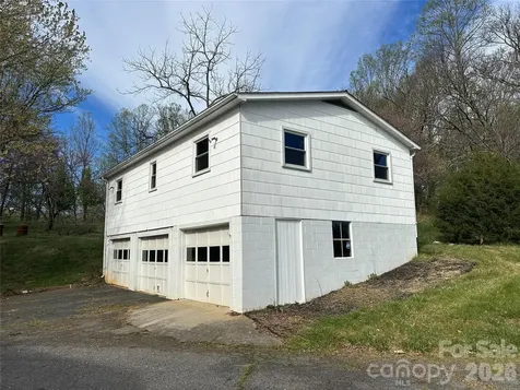 3716 Statesville Road North Wilkesboro NC 28659