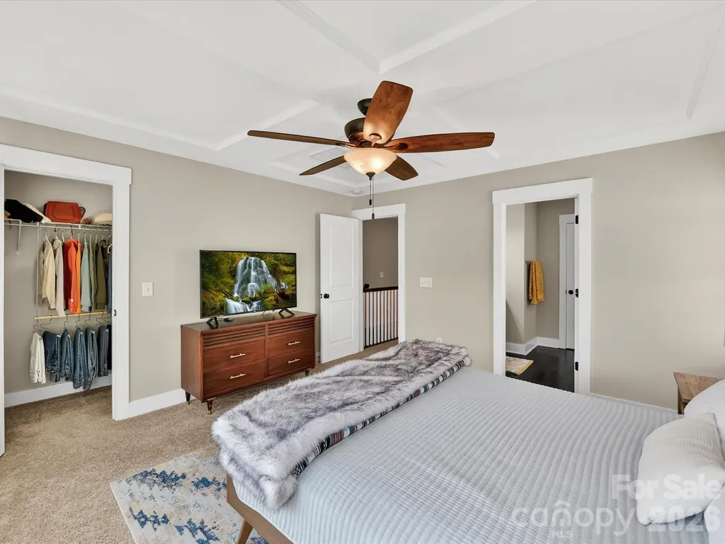 2718 Tranquil Oak Place Charlotte NC 28206