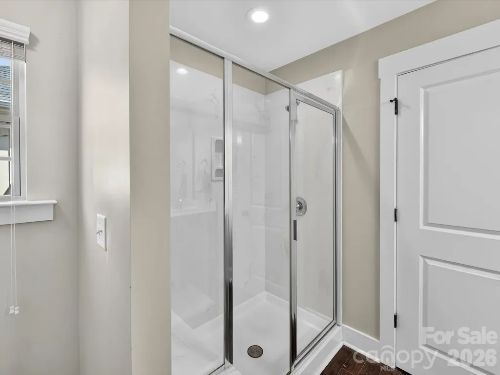 2718 Tranquil Oak Place Charlotte NC 28206