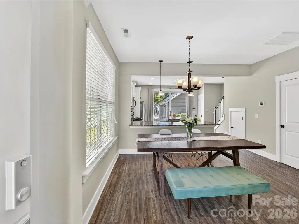 2718 Tranquil Oak Place Charlotte NC 28206