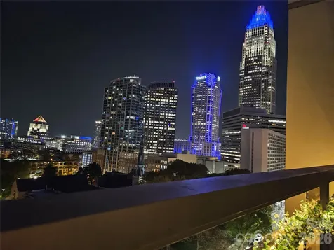 333 W Trade Street Charlotte NC 28202