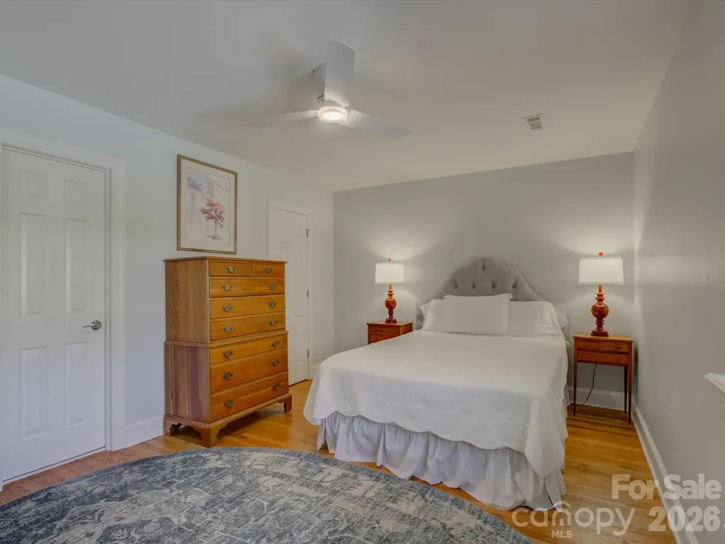 8905 Challis Hill Lane Charlotte NC 28226