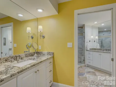 8905 Challis Hill Lane Charlotte NC 28226