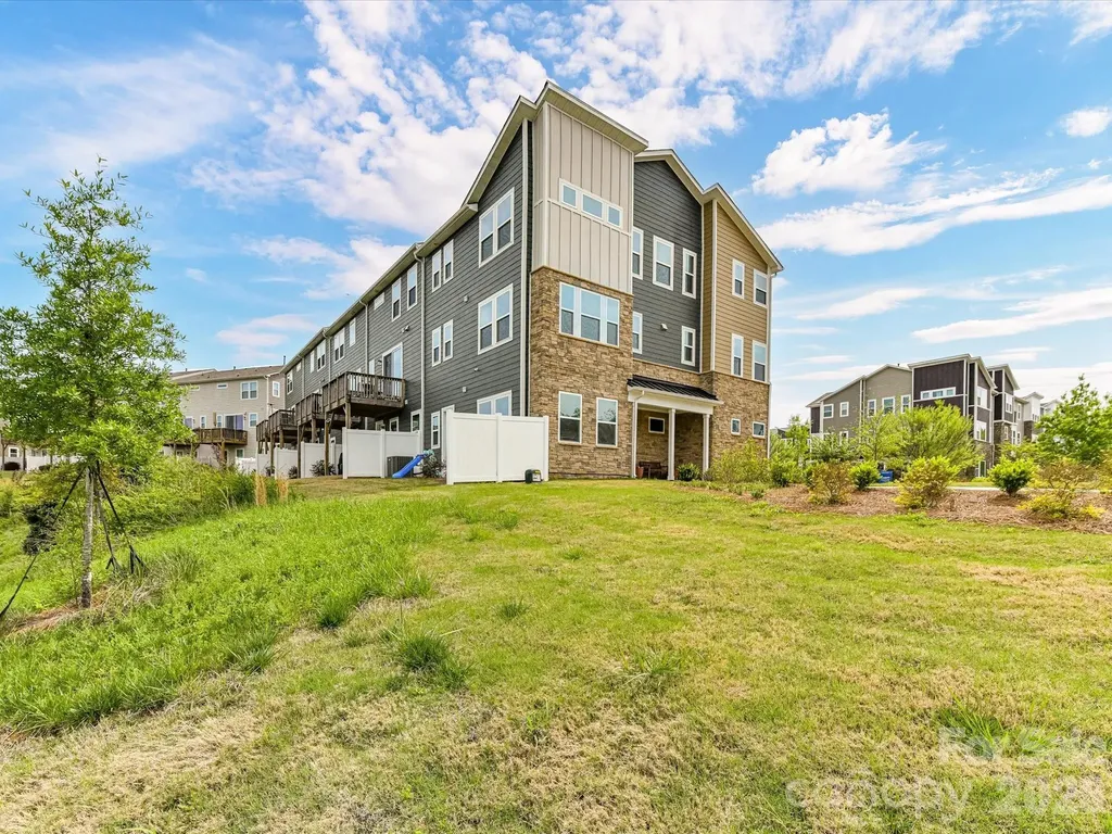 2744 Ensemble Court Charlotte NC 28262