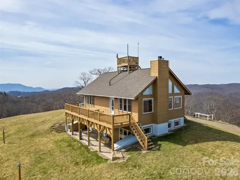 1007 Turkey Trot Road Clyde NC 28721