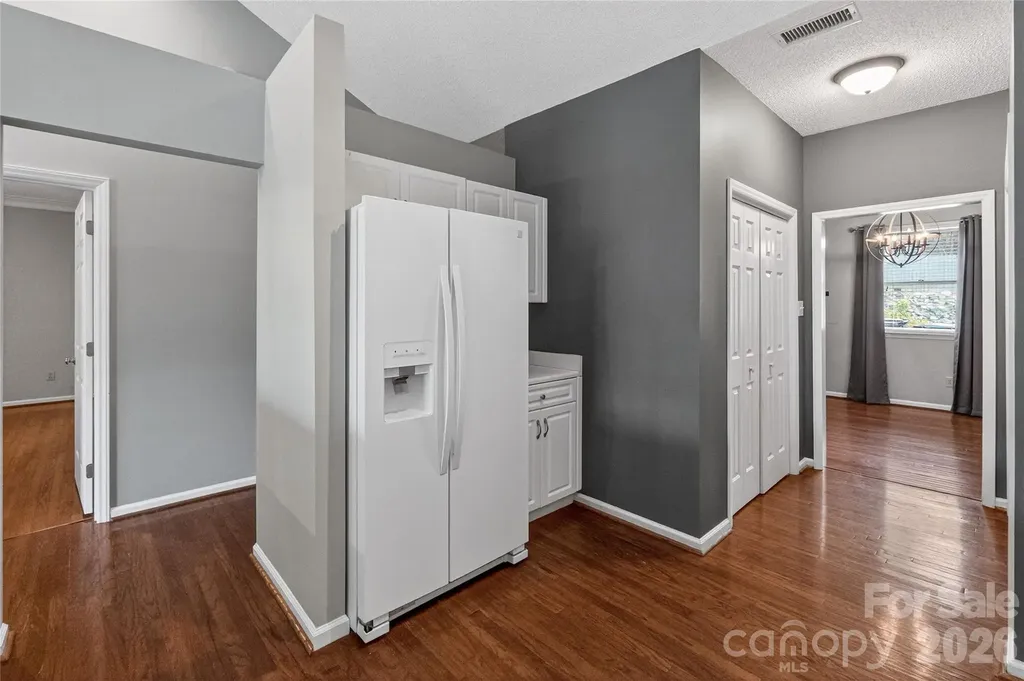 19830 Oak Leaf Circle Cornelius NC 28031