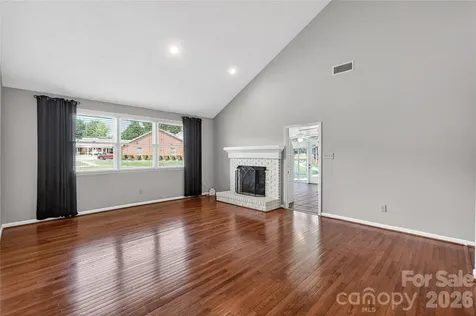 19830 Oak Leaf Circle Cornelius NC 28031