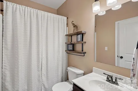 1203 Guadalupe Lane Charlotte NC 28214
