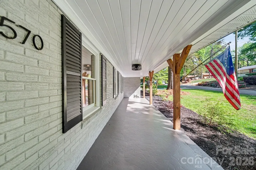 570 Crestside Drive SE Concord NC 28025