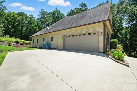 4080 Barbrick Street Sherrills Ford NC 28673