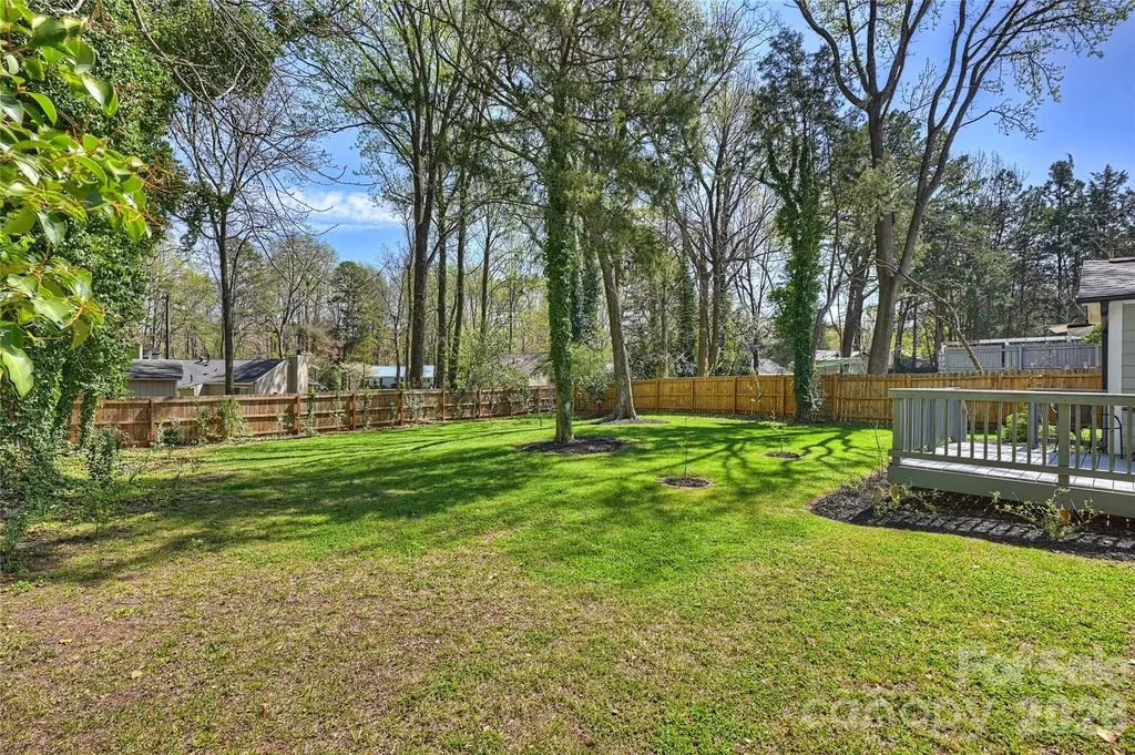 3724 Cobbleridge Drive Charlotte NC 28215