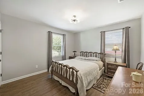 3724 Cobbleridge Drive Charlotte NC 28215