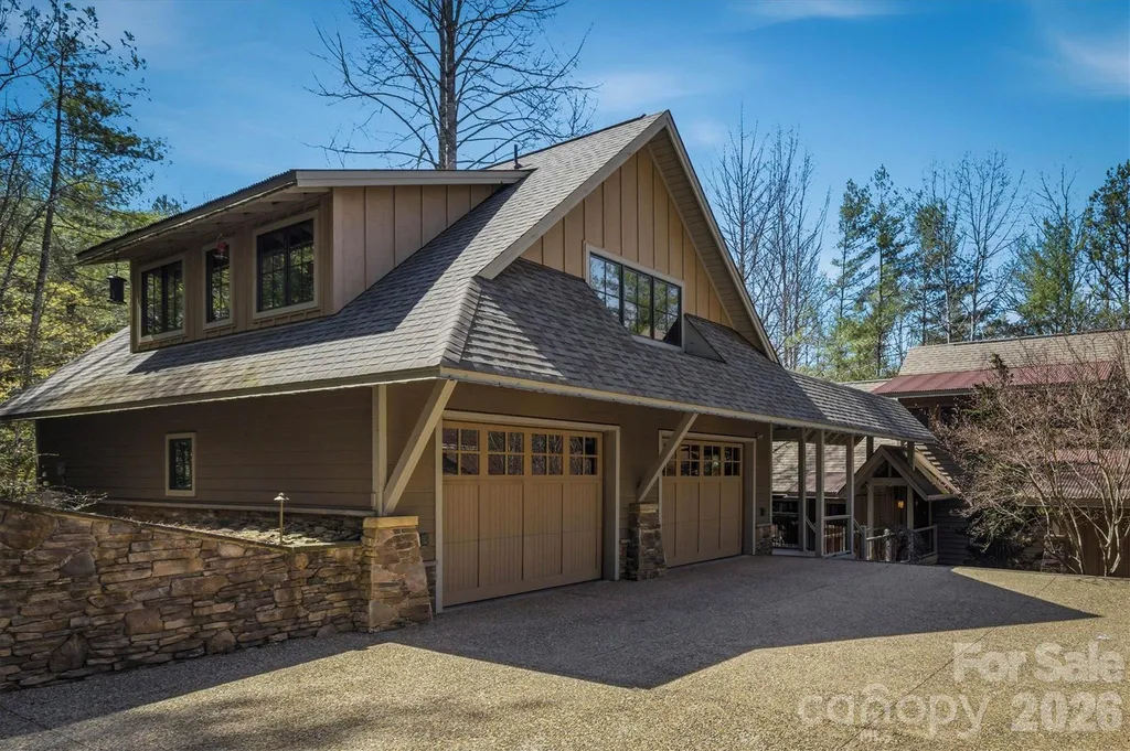 2007 Old Wildlife Club Drive Nebo NC 28761