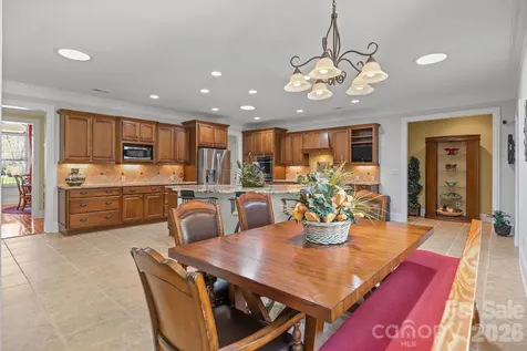 13249 Belle Grove Manor Lane Matthews NC 28105