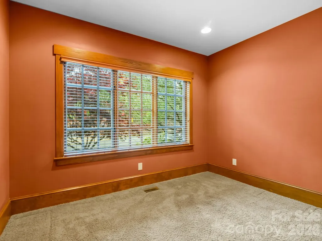 29 Crockett Ridge Road Black Mountain NC 28711