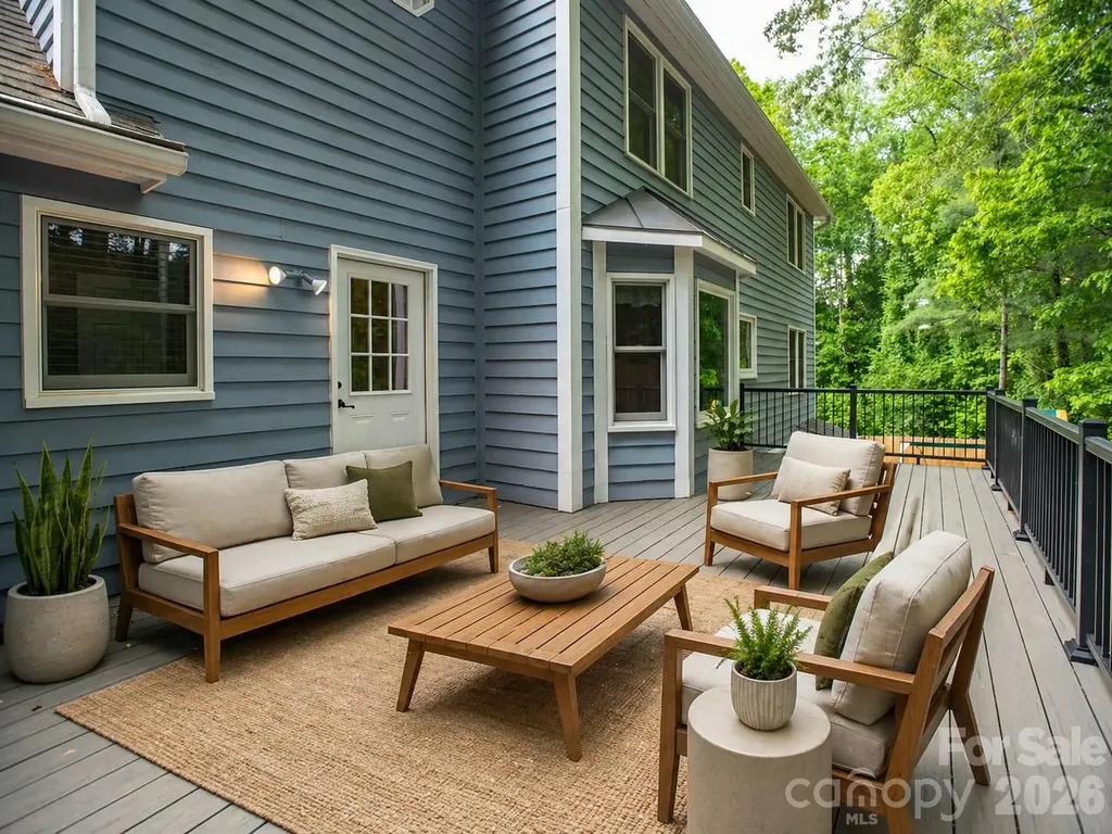 1002 Windsor Drive Asheville NC 28803