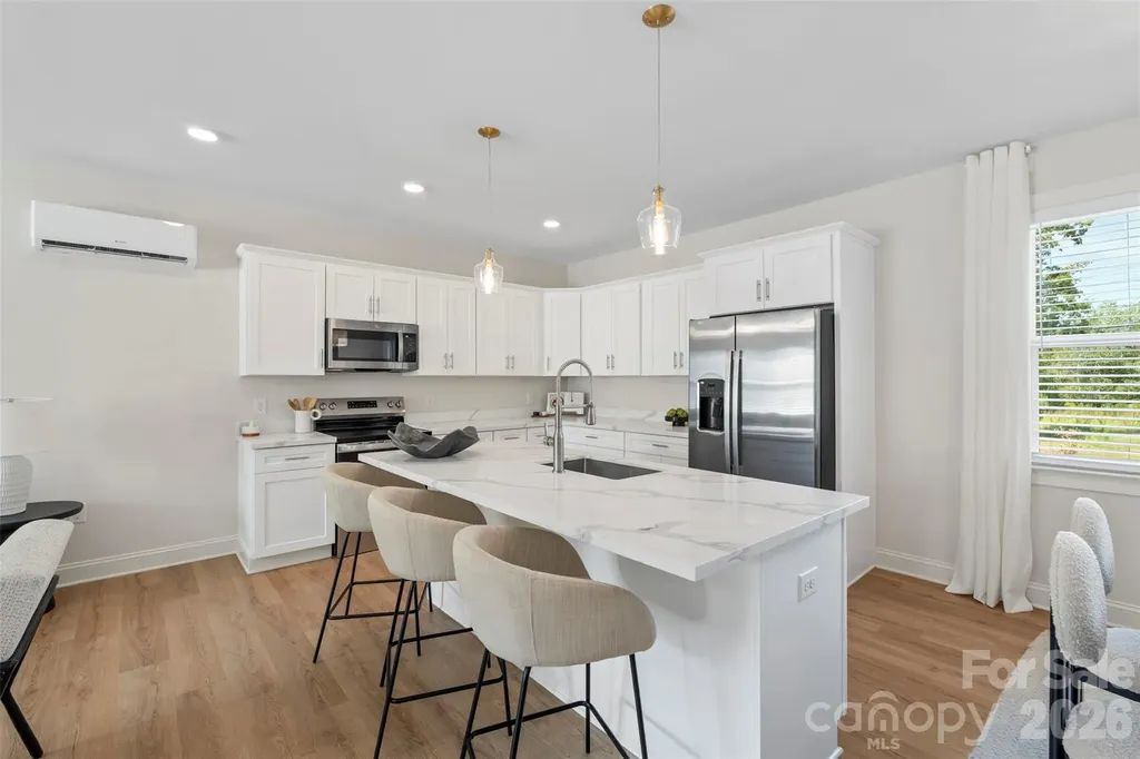1108 Wonder Way Charlotte NC 28208