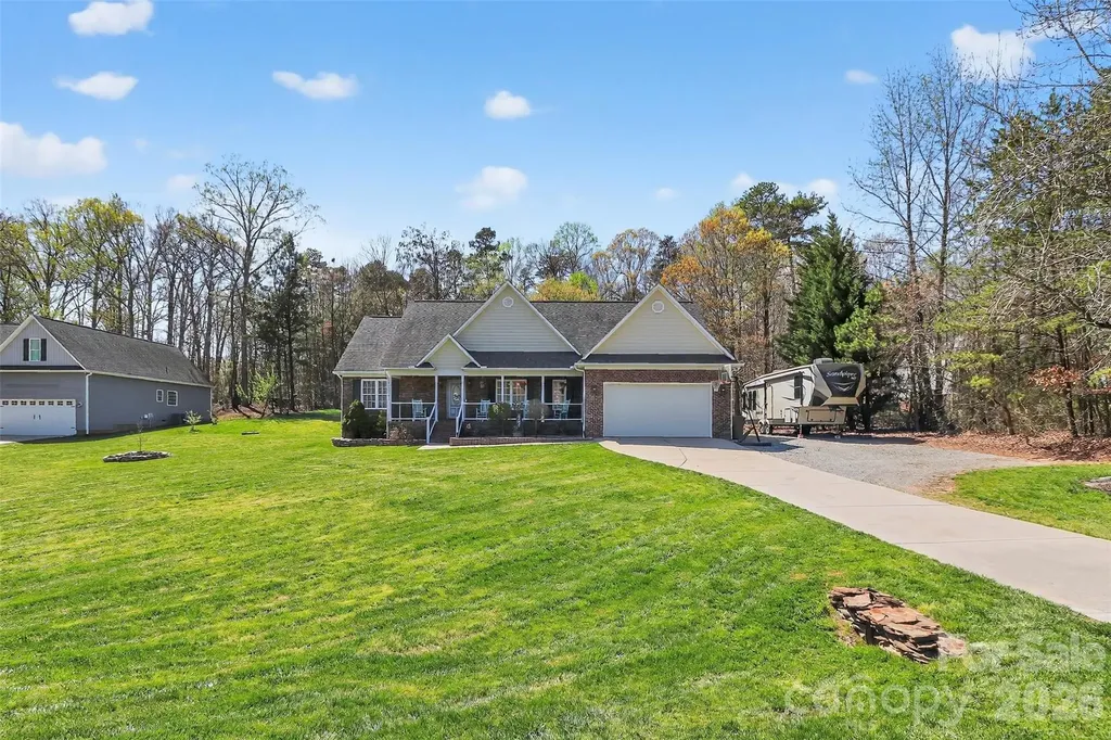 4363 Dusty Ridge Court Denver NC 28037