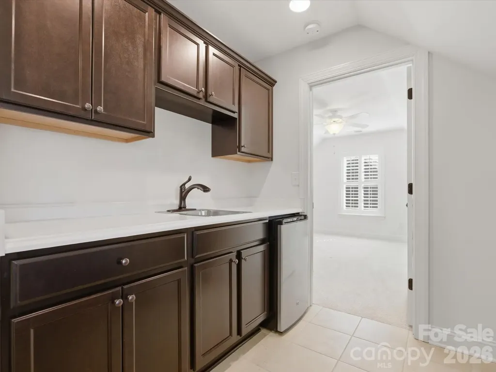 1180 Avalon Place Matthews NC 28104