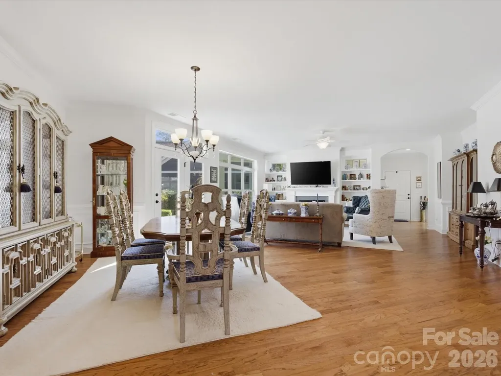 1180 Avalon Place Matthews NC 28104
