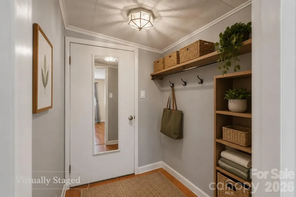 10 Woodmont Drive Asheville NC 28806