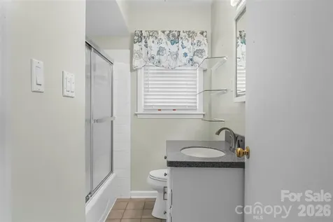 10 Woodmont Drive Asheville NC 28806