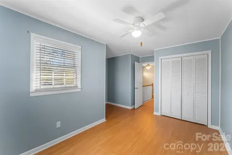 10 Woodmont Drive Asheville NC 28806