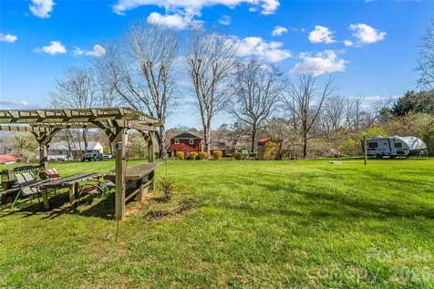 10 Woodmont Drive Asheville NC 28806