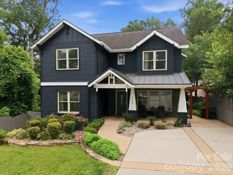 3220 Commonwealth Avenue Charlotte NC 28205