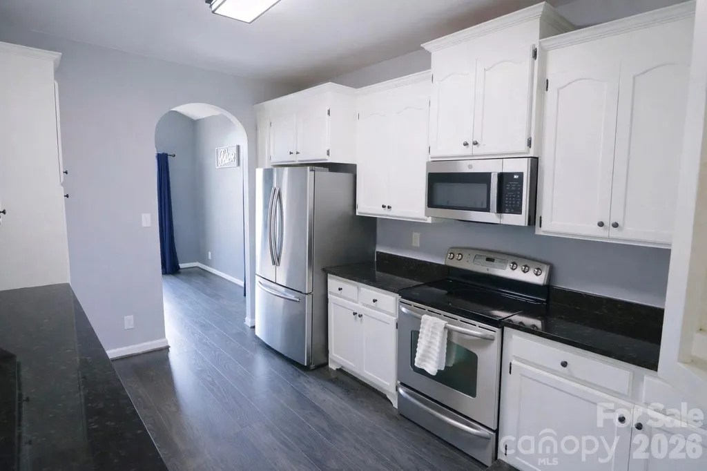 1045 Saxton Circle Salisbury NC 28147